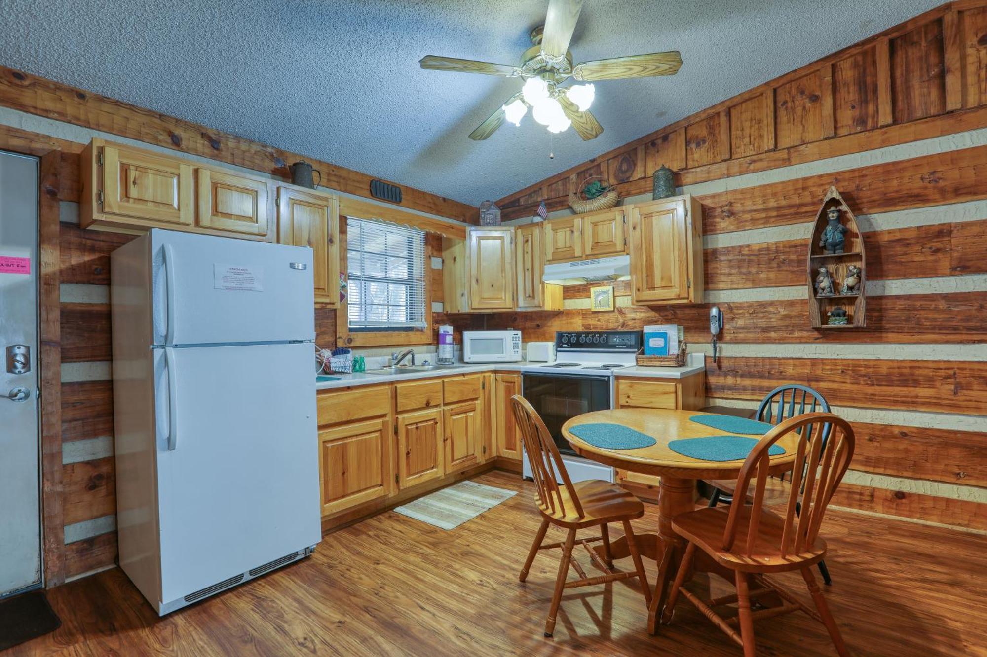 Creekside Memories Cabin Cosby Eksteriør billede