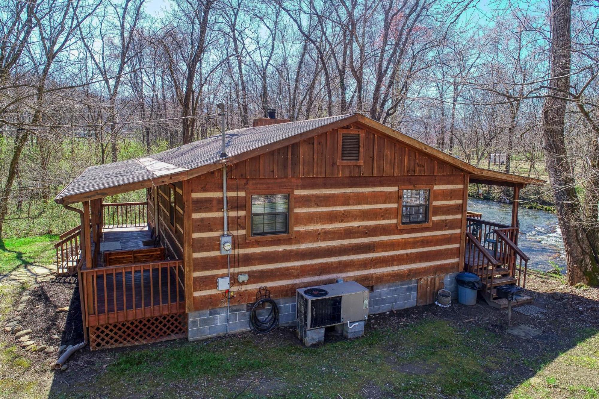Creekside Memories Cabin Cosby Eksteriør billede
