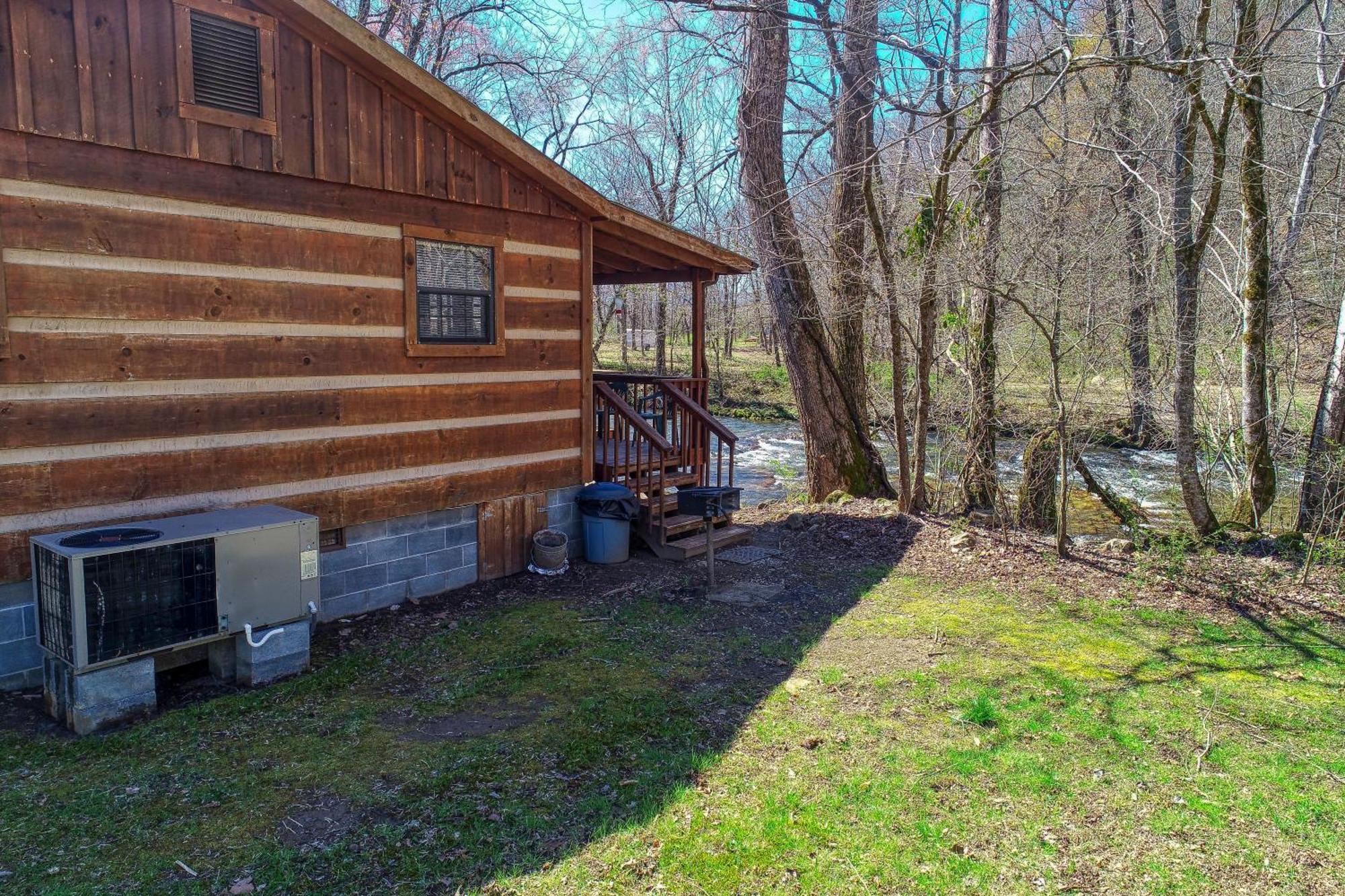 Creekside Memories Cabin Cosby Eksteriør billede